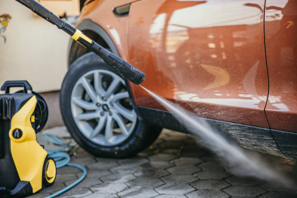 Best Pressure Washing Driveway  in Okemos, MI